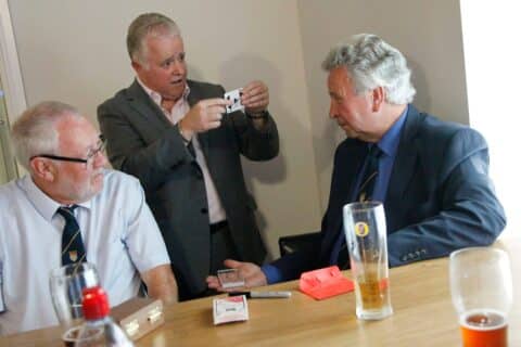 Daren Steele close-up magic performance photo 33
