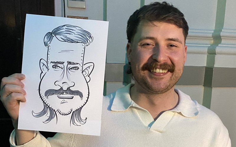 Saltire Caricatures - guest with his live caricature